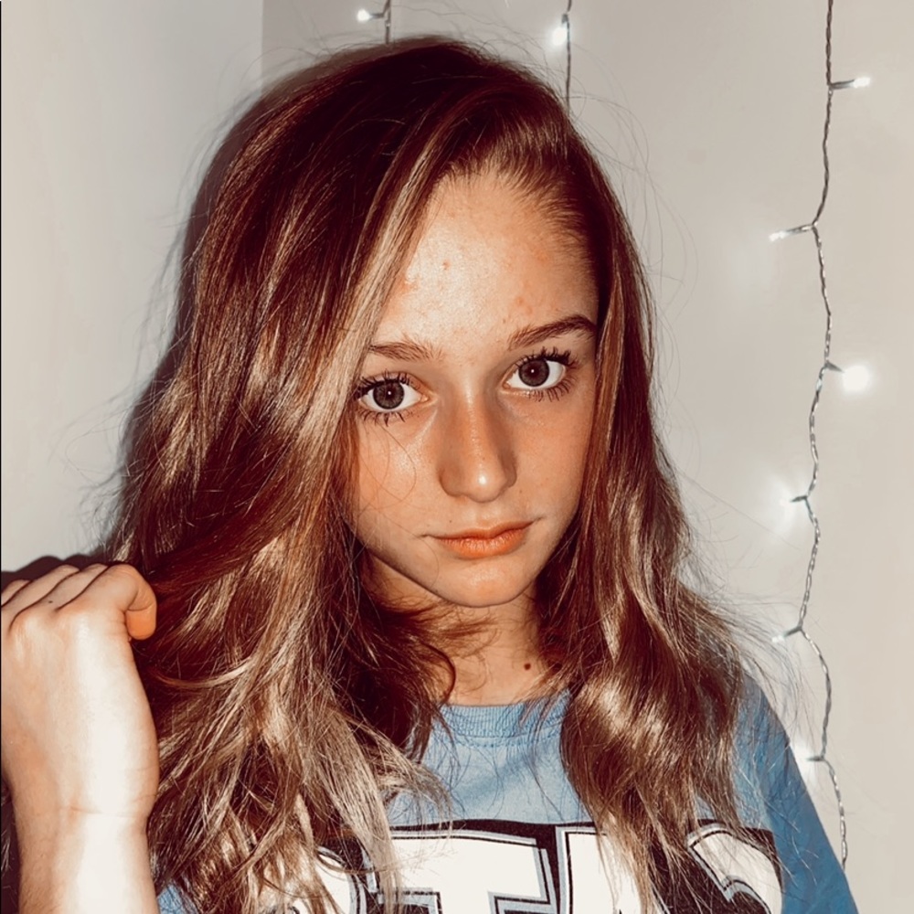 Meet your Posher, Lexi